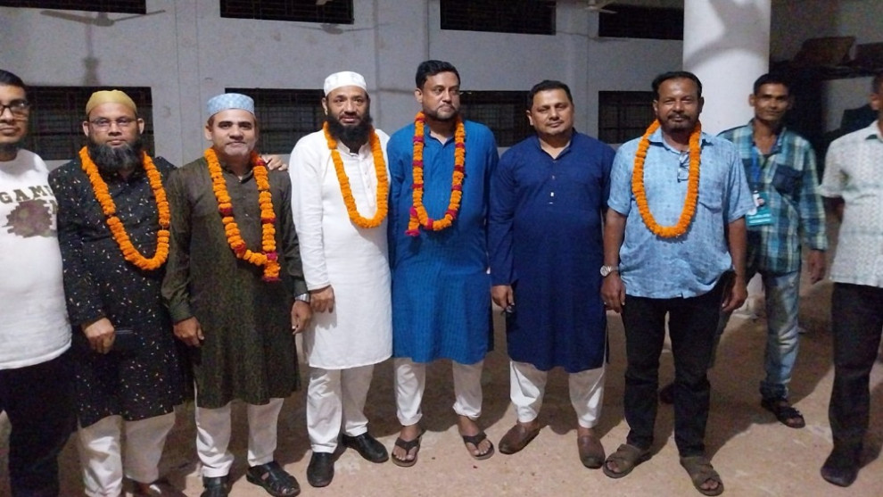 কক্সবাজার দোকান মালিক সমিতি ফেডারেশনের নির্বাচনে সভাপতি হাসেম, সম্পাদক মুকুল