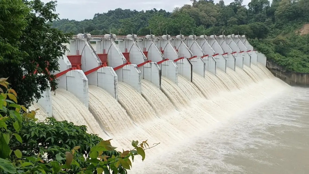 দ্রুত বাড়ছে কাপ্তাই হ্রদের পানি, আগেই খুলল ১৬ জলকপাট