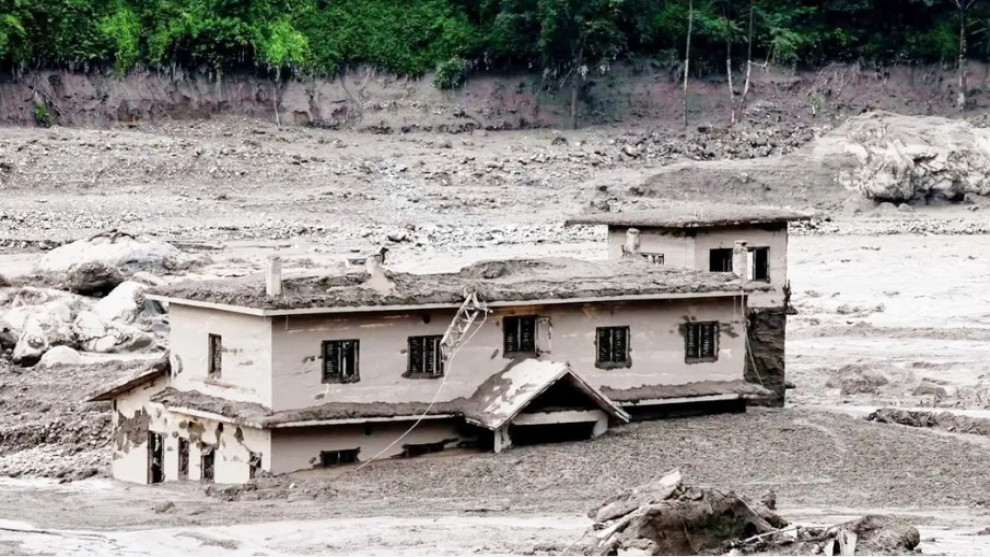 নেপালে আকস্মিক বন্যায় মৃতের সংখ্যা বেড়ে ৭৩৪, নিখোঁজ ২ হাজার ৪৯৮