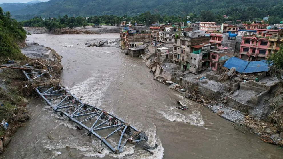 নেপাল-তিব্বতে বন্যায় মৃতের সংখ্যা ছাড়াল ১০০০