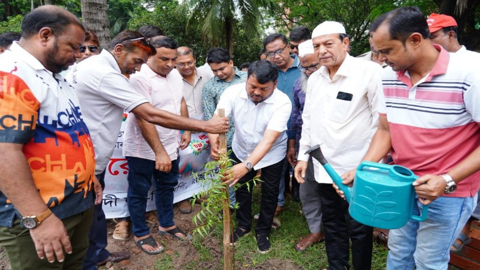 বিএনপির প্রতিষ্ঠাবার্ষিকীতে রাজশাহীতে বৃক্ষরোপণ কর্মসূচির উদ্বোধন