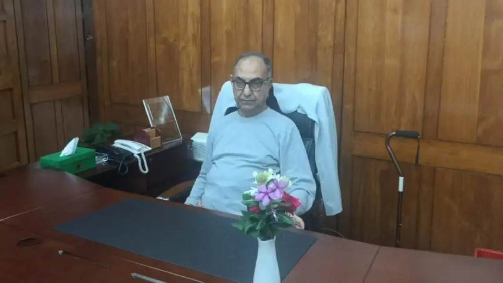 সংসদে নিজ দপ্তরে কাজ শুরু করলেন প্রধানমন্ত্রীর উপদেষ্টা মির্জা আব্বাস