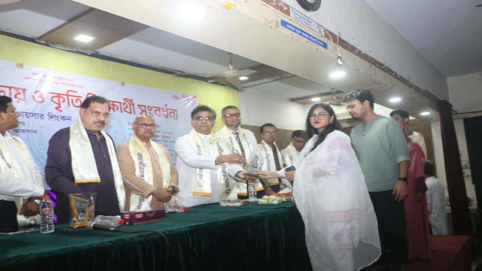 জাবিতে গাইবান্ধা জেলা ছাত্রকল্যাণ সমিতির নবীনবরণ ও কৃতি শিক্ষার্থী সংবর্ধনা