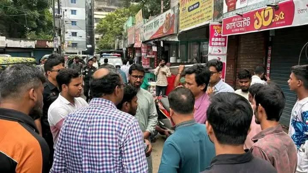 জবি ছাত্রীকে র্যাব পরিচয়ে আটকের চেষ্টা