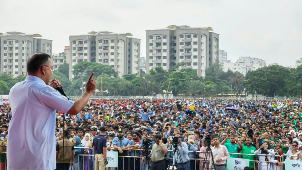 আমরা দেশকে পুনর্গঠন করতে চাইলে কেউ ঠেকিয়ে রাখতে পারবে না:  প্রধানমন্ত্রী