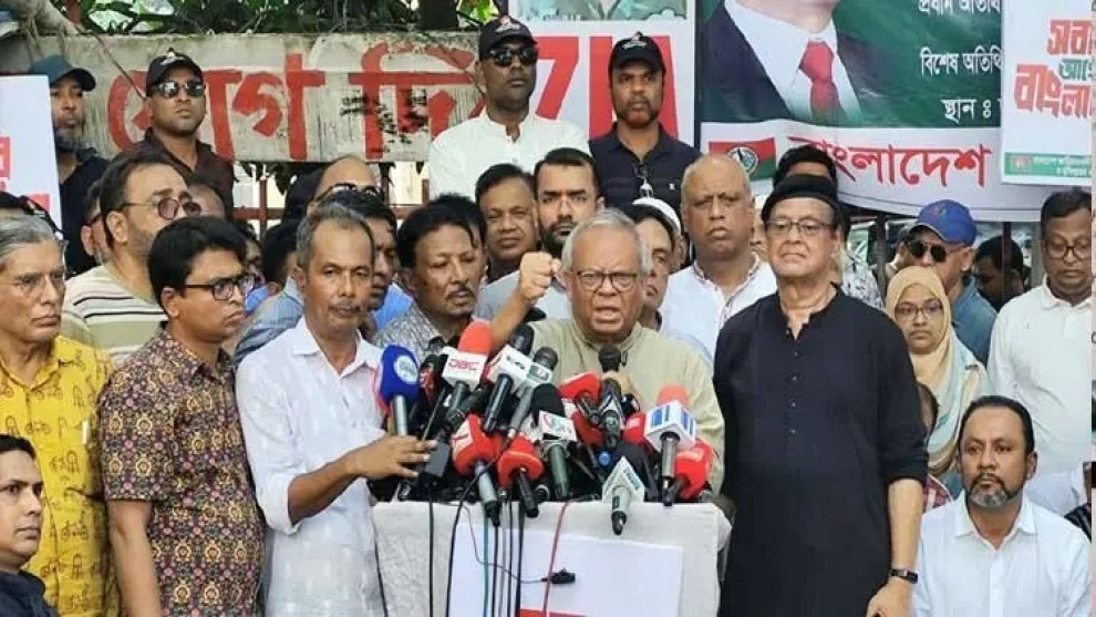 আদানির বিদ্যুৎকেন্দ্রের সুইচ ভারতের হাতে: রিজভী