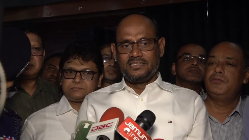 গাজীপুরে পোল্ট্রি উৎপাদন ব্যয় কমাতে সরকারি উদ্যোগের কথা জানালেন প্রতিমন্ত্রী সুলতান সালাউদ্দিন টুকু