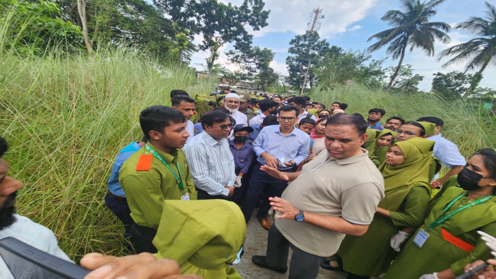 ডামুড্যা নার্সিং কলেজ পরিদর্শনে হুইপ অপু, শিক্ষার্থীদের সমস্যা সমাধানের আশ্বাস