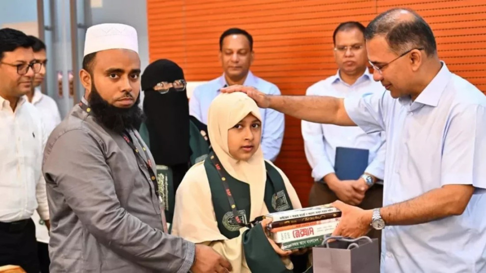আপনারা যে পুরস্কারটা জিতে এসেছেন, এটা বাংলাদেশের সব মুসলমানের অর্জন: প্রধানমন্ত্রী