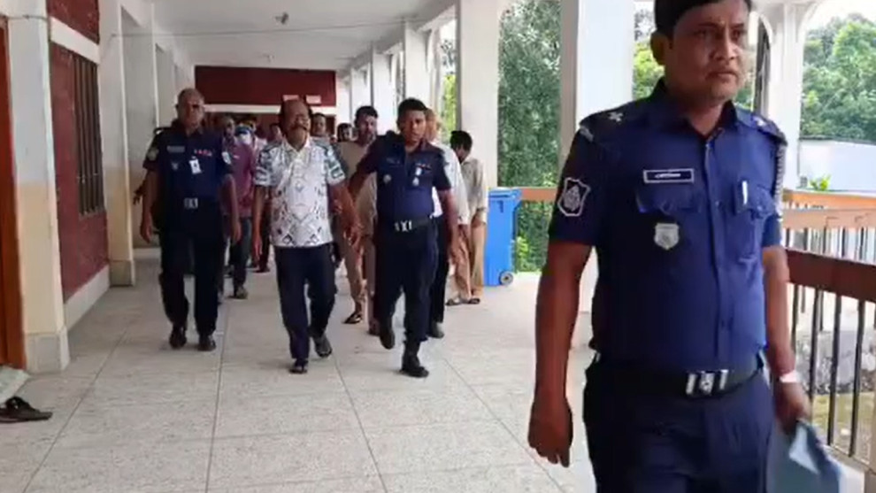 সাইবার সুরক্ষা আইনের মামলায় শাওন আমিন গ্রেপ্তার, ৫ দিনের রিমান্ড আবেদন