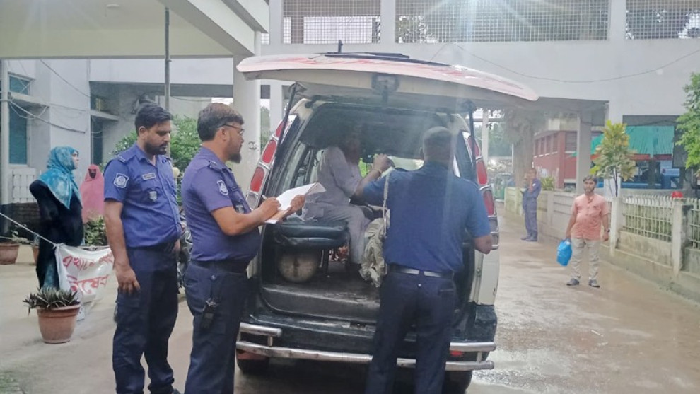 ধামরাইয়ে অটোরিকশা-পিকআপ ভ্যানের সংঘর্ষ, শিশুসহ নিহত ৩