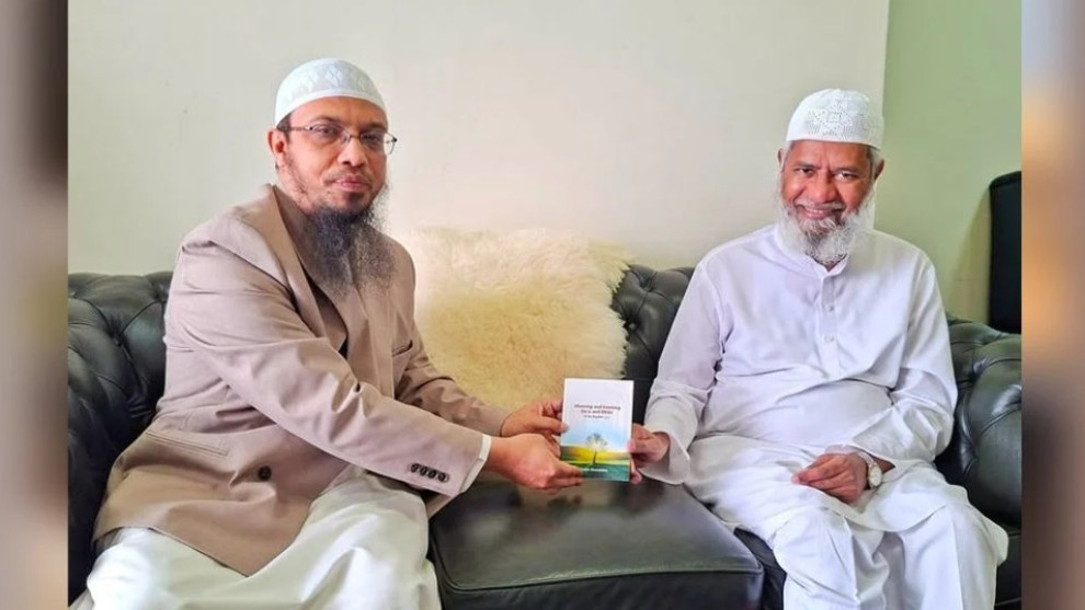 জাকির নায়েকের সঙ্গে আহমাদুল্লাহর সাক্ষাৎ