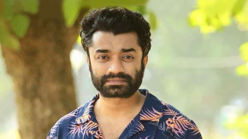 ভিডিও ভাইরালের পর ‘ব্যাচেলর পয়েন্ট’ থেকে পাভেল বাদ দেওয়ার গুঞ্জন