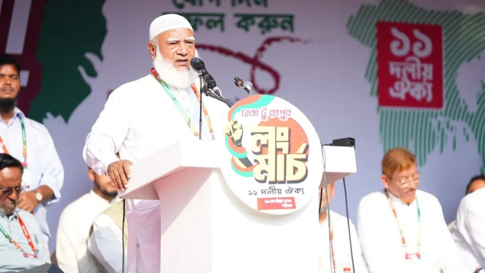 আট দফা যেকোনো সময় এক দফায় পরিণত হতে পারে: জামায়াত আমির