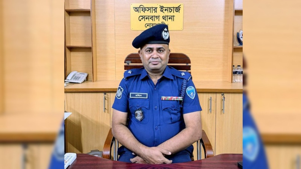 কার্যক্রম নিষিদ্ধ আ.লীগ নেতার বাড়িতে ভূরিভোজের অভিযোগ, ওসি প্রত্যাহার