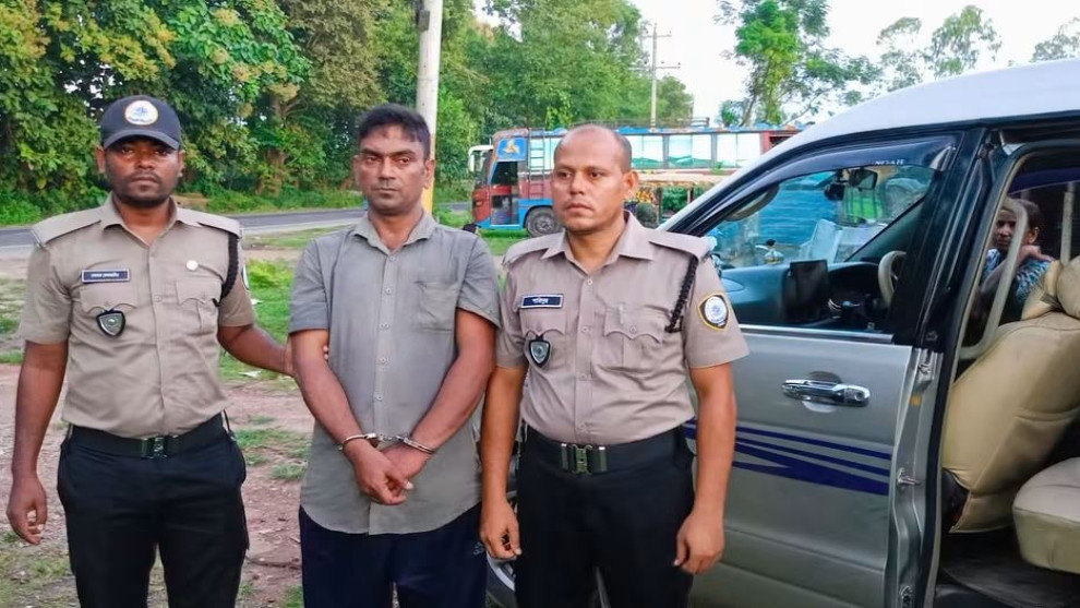 ঠাকুরগাঁওয়ে মাদকসহ গ্রেপ্তার, যুবকের ৩ মাসের কারাদণ্ড