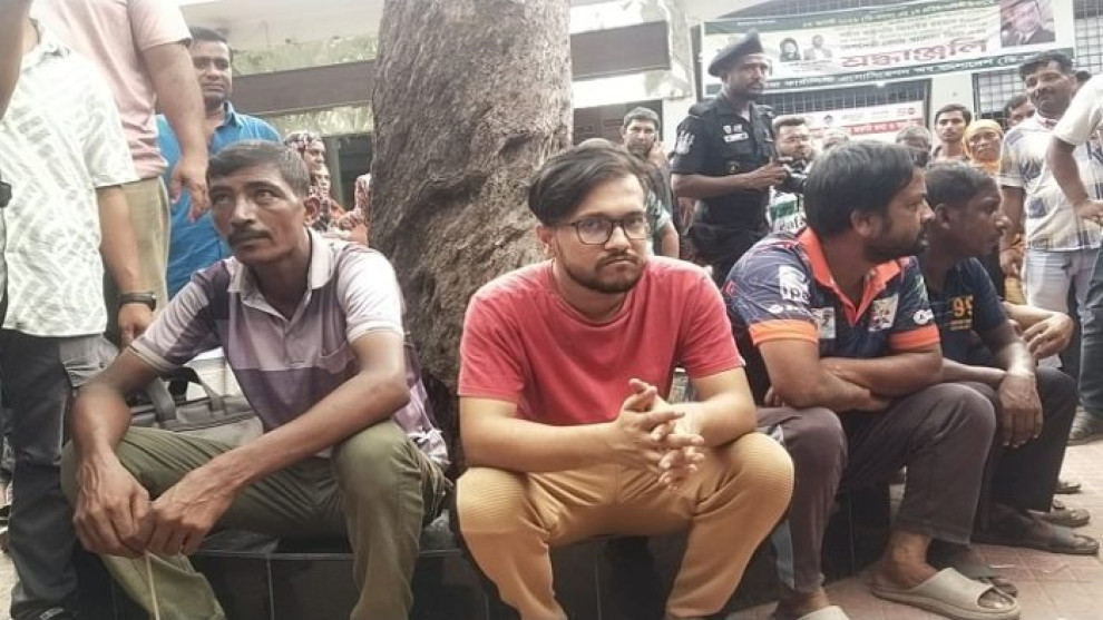 রামেক হাসপাতালে অভিযানে দালাল চক্রের সদস্য আটক; ভ্রাম্যমাণ আদালতে সাজা