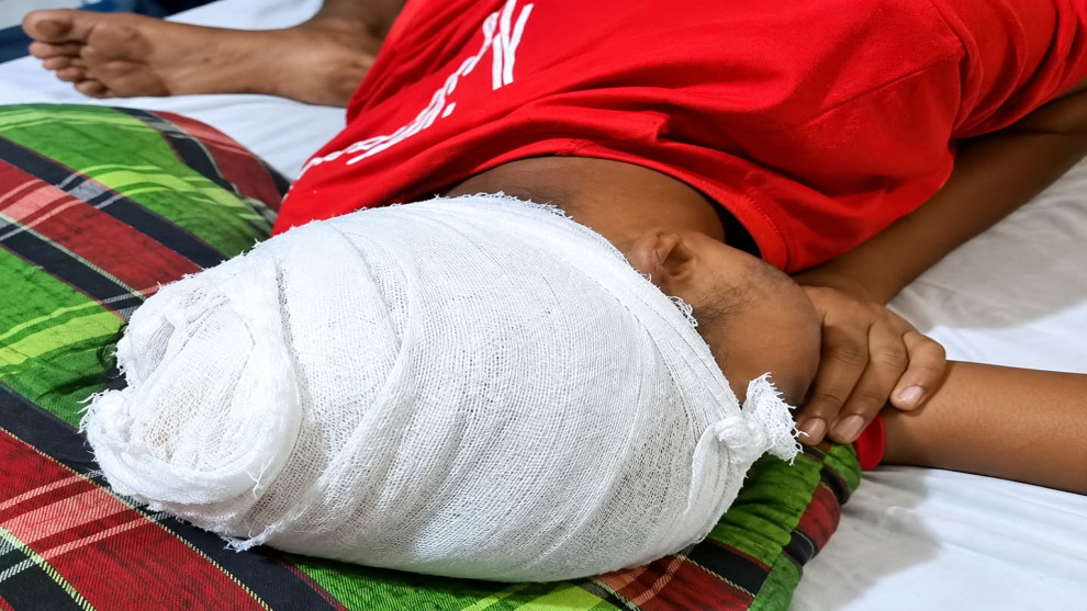 বকশীগঞ্জে জমিতে কাজ করতে গিয়ে কলেজছাত্রের ওপর হামলার অভিযোগ