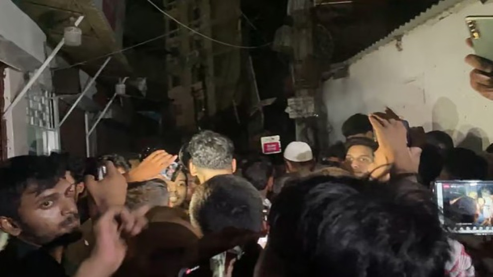বাংলামোটরে বহিষ্কৃত যুবদল নেতার পিস্তলের বাঁটের আঘাতে ওষুধ ব্যবসায়ী আহত