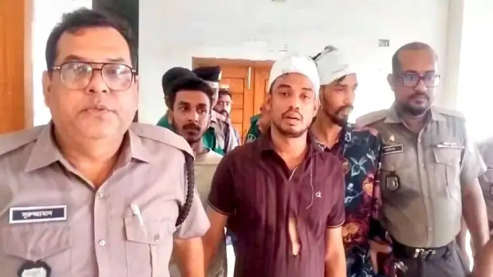 বাংলামোটরে চাঁদা চেয়ে গুলি, বহিষ্কৃত যুবদল নেতা সাইমন রিমান্ডে