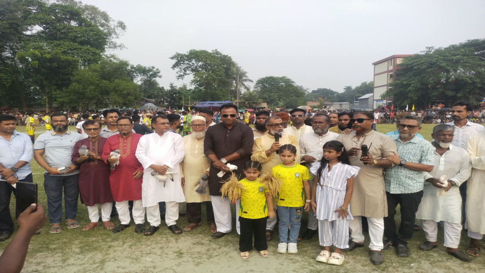 সিংগাইরে শহীদ জিয়াউর রহমান স্মৃতি ফুটবল টুর্নামেন্টের মেগা ফাইনাল অনুষ্ঠিত