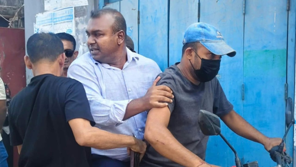 খুলনায় সাব-রেজিস্ট্রারকে নিয়ে অপহরণ রহস্য, তদন্তে পুলিশ