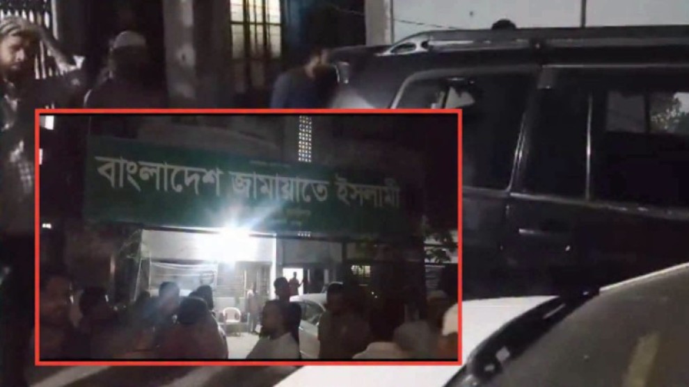 কুমিল্লায় জামায়াতের দুপক্ষের সংঘর্ষ, গাড়ি ভাঙচুর ও ককটেল বিস্ফোরণ