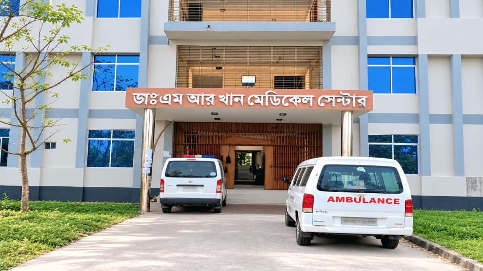 প্যাথোলজি ও এক্স-রে বন্ধ, বিশেষজ্ঞ চিকিৎসক নেই যবিপ্রবি মেডিকেলে