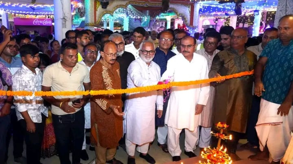 খুলনার আর্য ধর্মসভা মন্দিরে শারদীয় দুর্গোৎসবের উদ্বোধন