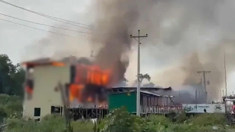 কক্সবাজারে রিসোর্টে ভয়াবহ আগুন, ৬ পর্যটকের মৃত্যু