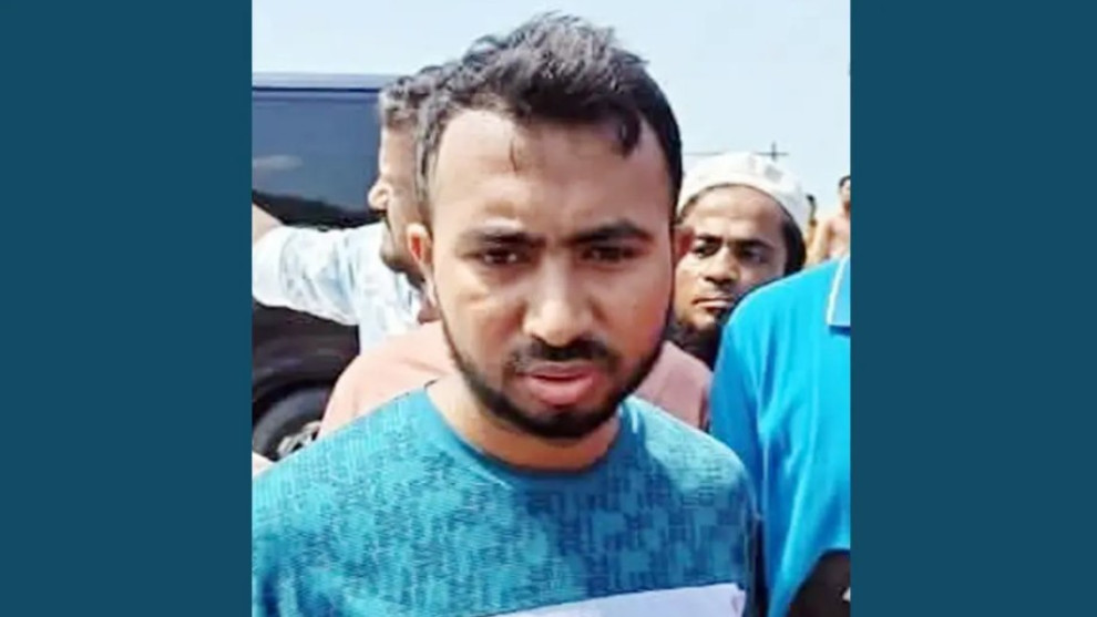 কক্সবাজারে রিসোর্টে আগুন: ম্যানেজার গ্রেপ্তার