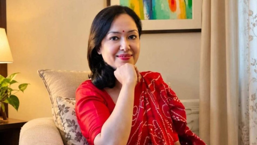 পূজার জন্য এক মাস ধরে শাড়ি জমিয়েছেন রুমিন ফারহানা