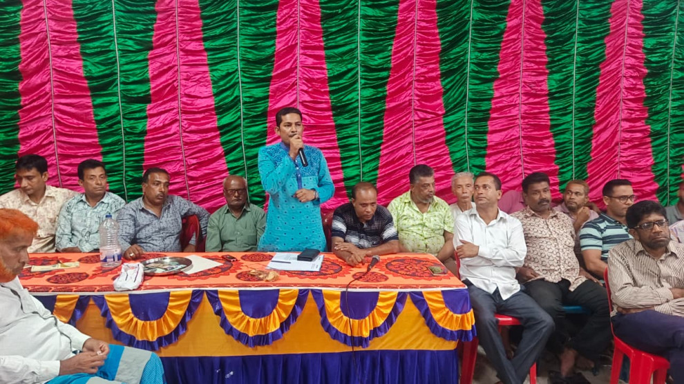 কৃষ্ণনগর ইউনিয়নে জি এম রবিউল্যাহ বাহারের বিভিন্ন পূজামণ্ডপ পরিদর্শন ও আর্থিক অনুদান প্রদান
