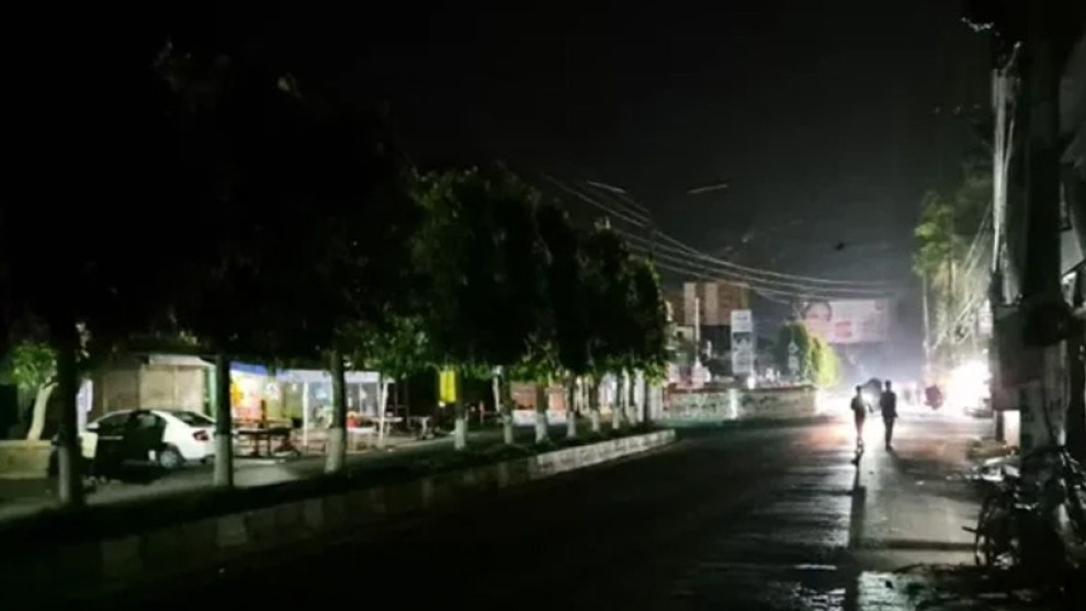 খুলনায় প্রকাশ্যে নারীকে গুলি করে হত্যা