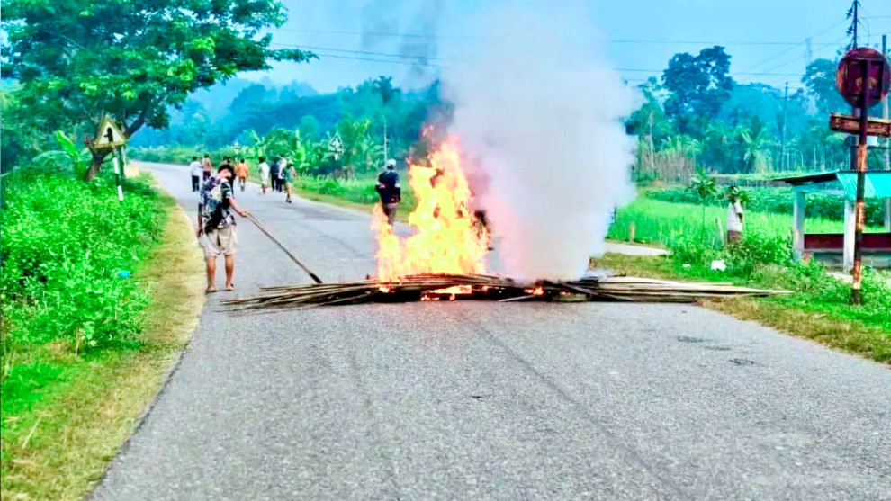 রাঙামাটিতে আধাবেলা অবরোধ, দীঘিনালা-সাজেক সড়কেও অচলাবস্থা