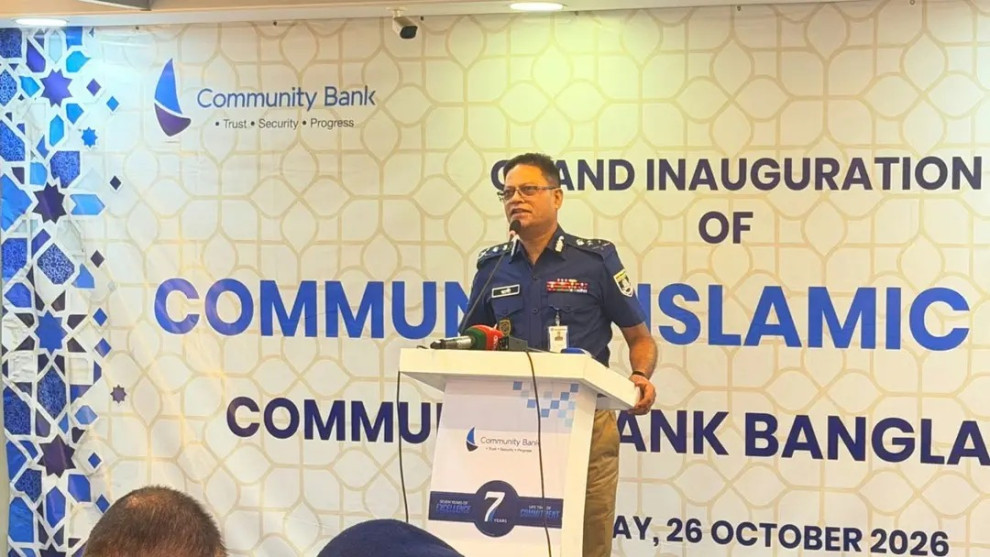 সরকার অনুমতি দিলে ক্রসফায়ার করতেও পিছপা হবে না পুলিশ: আইজিপি