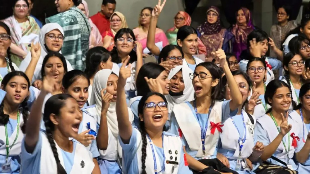 এইচএসসির ফল প্রকাশের তারিখ পরিবর্তন
