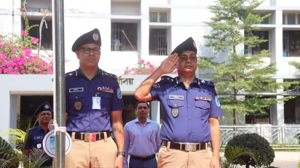 অপরাধ দমন ও মাদক-অস্ত্র উদ্ধার জোরদারের নির্দেশ ঢাকা রেঞ্জের অ্যাডিশনাল ডিআইজির